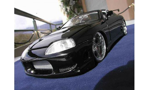 Toyota Supra Base 1/18 Ertl illegal street car modellini auto