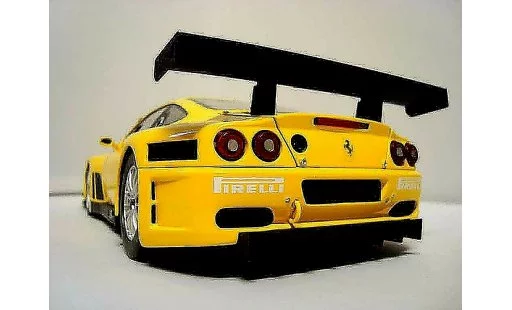 Ferrari 575 GTC 1/18 Kyosho evoluzione 2005 giallo modellini auto
