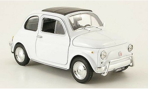Fiat 500 Classique 1/24 Welly bianco modellini auto