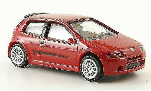 Fiat Punto Berlina 1/87 Ricko rosso 2003 modellini auto