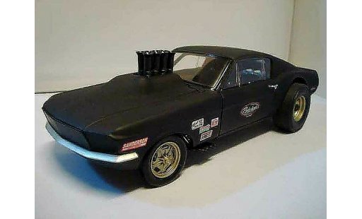 Ford Mustang Gasser 1/18 GMP drag pork chop flat black modellini auto