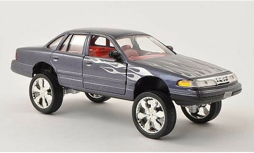 Ford Crown Victoria 1/24 Motormax Tuning antracite con Dekor 2001 modellini auto