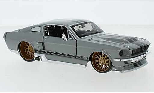 Modellini auto Ford Mustang GT Tuning grau/schwarz 1967 1/24 Maisto