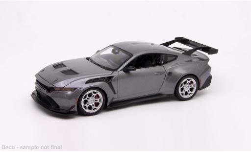 Ford Mustang 1/24 Welly GTD grau 1:24 modellino in miniatura