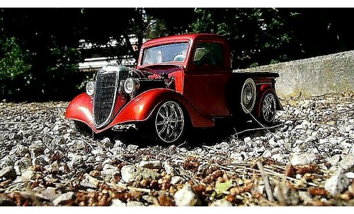 Ford 1934 Hot Rod 1/18 Solido rosso moteur prepare modellini auto