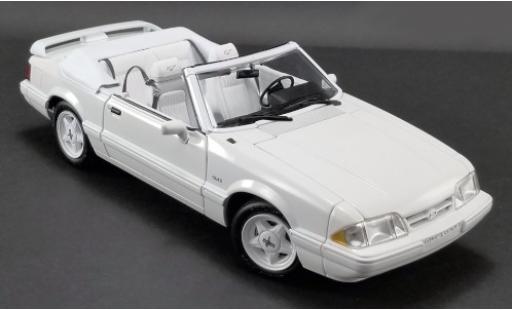 Ford Mustang 1/18 GMP LX 5.0L Convertibile Feature Car bianco 1993 Softtop liegt bei modellino in miniatura