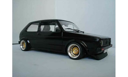 Volkswagen Golf GTI 1/18 Solido German Look jantes bords larges modellini auto