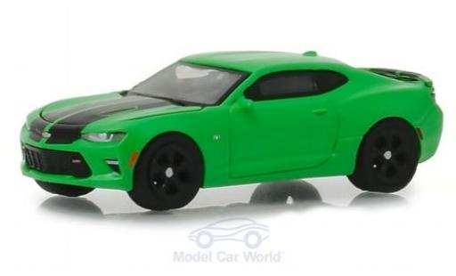 Chevrolet Camaro 1/64 Greenlight SS verde/nero 2017 modellino in miniatura