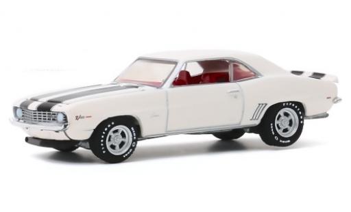 Chevrolet Camaro 1/64 Greenlight Z/28 bianco/nero 1969 modellino in miniatura