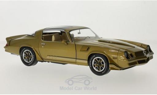 Chevrolet Camaro Z28 1/18 Greenlight Z28 gold/Dekor 1981 modellino in miniatura