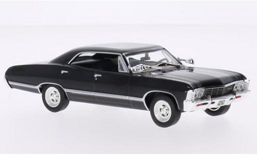 Chevrolet Impala 1/43 Greenlight Sport Sedan nero Supernatural TV Series 1967 modellino in miniatura