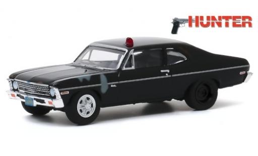 Chevrolet Nova 1/64 Greenlight matt-nero 1969 Hunter (TV Serie) avec traces d modellino in miniatura