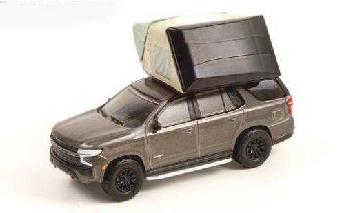 Chevrolet Tahoe 1/64 Greenlight Z71 metallico grigio 2021 modellino in miniatura