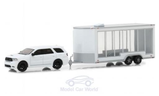 Dodge Durango 1/64 Greenlight bianco 2018 mit Transportanhänger modellino in miniatura