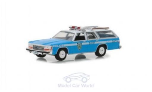 Ford LTD 1/64 Greenlight Crown Victoria Wagon NYPD 1988 modellino in miniatura