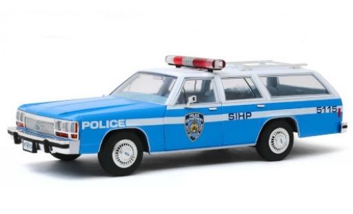Ford LTD 1/18 Greenlight Crown Victoria Wagon NYPD - New York City Police Department 1988 Artisan Collection modellino in miniatura