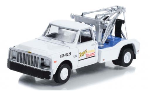Chevrolet C-30 1/64 Greenlight Dually Wrecker bianco Fall Guy Stuntman Association 1969 modellino in miniatura