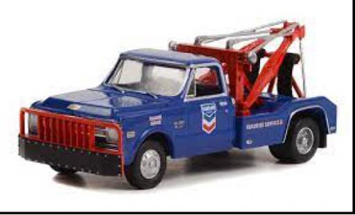 Chevrolet C-30 1/64 Greenlight Dually Wrecker Standard Oil Company 1969 modellino in miniatura