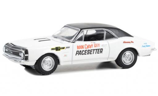 Chevrolet Camaro 1/64 Greenlight SS Book Chevy City Pacesetter 1967 modellino in miniatura