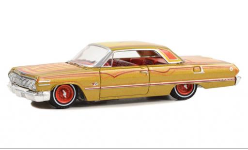 Chevrolet Impala 1/64 Greenlight SS doré/Décorer 1963 modellino in miniatura