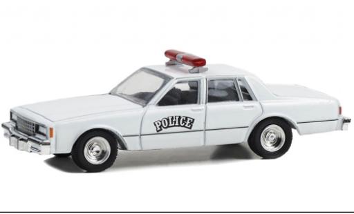 Chevrolet Impala 1/64 Greenlight 9C1 Police (USA) 1980 modellino in miniatura