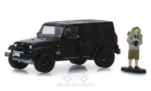 Jeep Wrangler 1/64 Greenlight Unlimited 2012 mit Backpacker-Figur modellino in miniatura