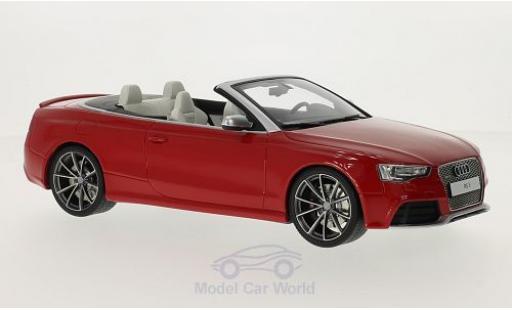 Audi RS5 1/18 GT Spirit Cabriolet rosso modellino in miniatura