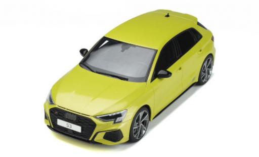 Audi S3 1/18 GT Spirit Sportback giallo 2020 modellino in miniatura