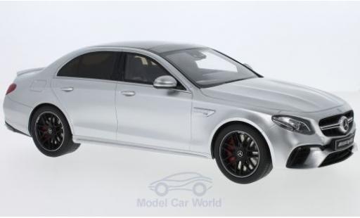 Mercedes Classe E 1/18 GT Spirit AMG E63 S grigio 2017 modellino in miniatura