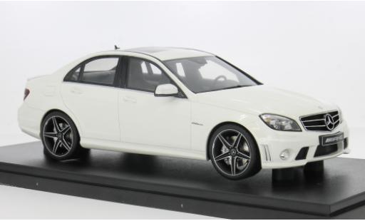 Mercedes Classe C 1/18 GT Spirit C63 AMG weiss 2007 1:18 modellino in miniatura