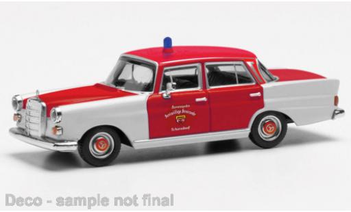Mercedes 200 1/87 Herpa (W110) pompiers Schorndorf modellino in miniatura