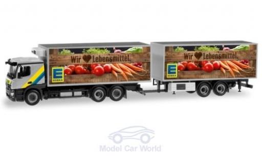 Mercedes CLA 1/87 Herpa Actros Classicspace EDEKA 2011 Kühlkoffer-Tandemhängerzug modellino in miniatura