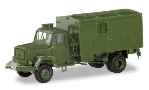 Magirus S 7500 1/87 Herpa verde Bundeswehr wagon conteneur-Truck modellino in miniatura