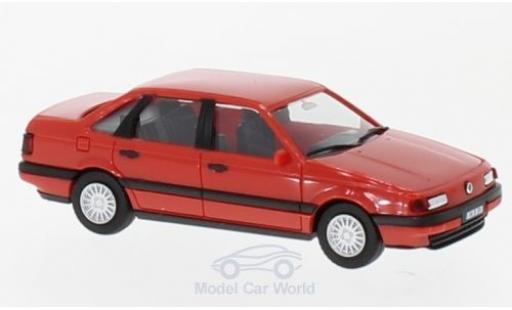 Volkswagen Passat 1/87 Herpa rosso H-Edition mit Kennzeichenbedruckung modellino in miniatura