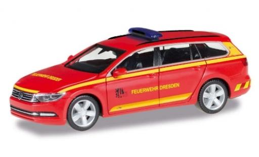 Volkswagen Passat 1/87 Herpa Variant Feuerwehr Dresden 2018 modellino in miniatura