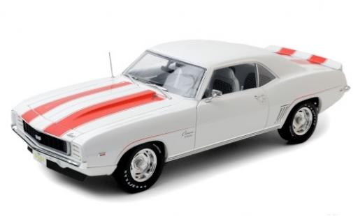 Chevrolet Camaro 1/18 Highway 61 Z10 bianco/orange 1969 modellino in miniatura