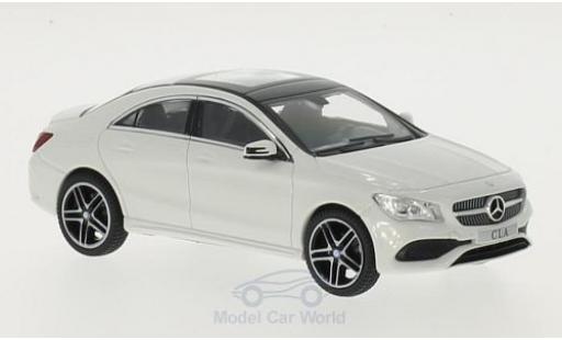 Mercedes CLA 1/43 iScale (C117) bianco modellino in miniatura