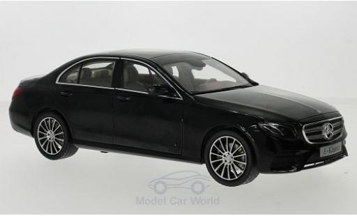 Mercedes Classe E 1/18 iScale (W213) AMG Line nero 2016 modellino in miniatura