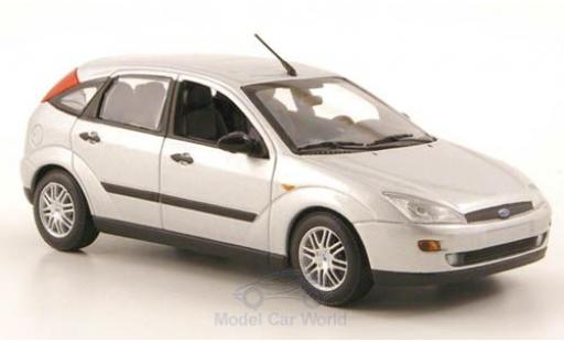 Ford Focus 1/43 Minichamps MkI grigio 1998 modellino in miniatura