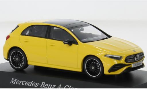 Mercedes Classe A 1/43 I Minimax (W177) AMG Line metallise giallo 2022 modellino in miniatura