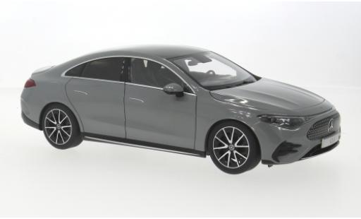 Mercedes CLA 1/18 I NZG (C174) BEV grau 2025 1:18 modellino in miniatura
