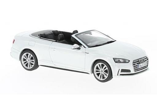 Audi S5 1/43 Paragon Cabriolet metallico bianco modellino in miniatura