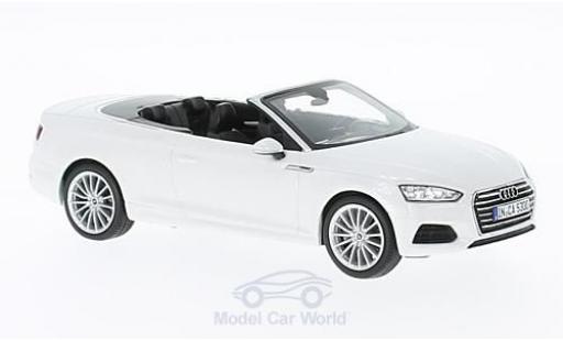 Audi A5 1/43 Spark Cabriolet metallico bianco 2016 modellino in miniatura