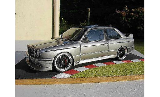 Bmw M3 coupe 1/18 Autoart E30 dm performance modellini auto
