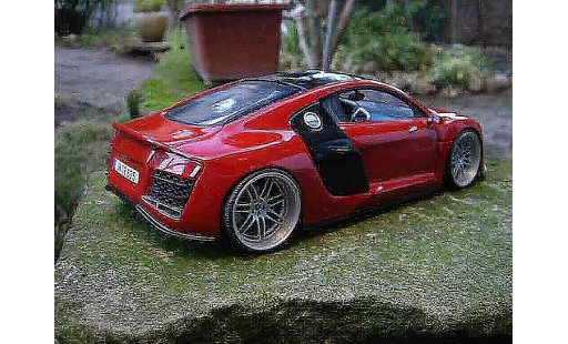 Audi R8 4.2 fsi 1/18 Maisto tdi jantes rs4 modellini auto