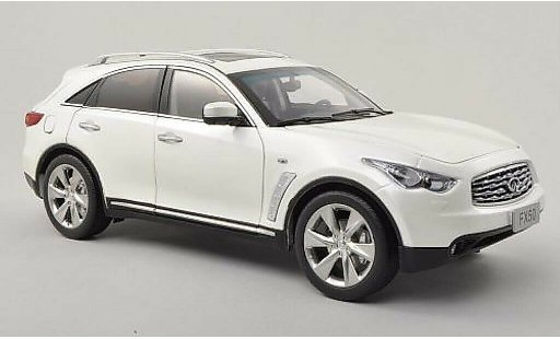 Infiniti FX50 Base 1/18 Paudi bianco 2011 modellini auto