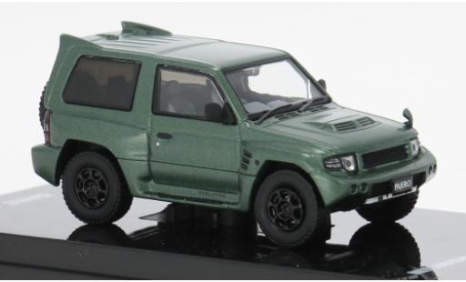 Mitsubishi Pajero 1/64 INNO64 Evolution grün 1:64 modellino in miniatura