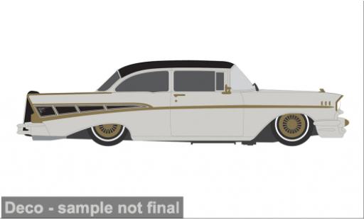 Chevrolet Bel Air 1/64 IXO America - Lowrider grau 1957 1:64 modellino in miniatura