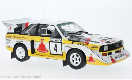 Audi Sport Quattro 1/18 IXO Sport quattro S1 E2 No.4 1000 Lakes Rally 1985 modellino in miniatura