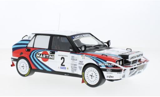 Lancia Delta 1/18 IXO Integrale 16V No.2 Martini Rallye WM Safari Rally 1990 modellino in miniatura